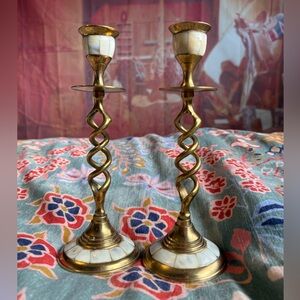 Vintage Brass Candlesticks w/ Mother of Pearl Inlay | Twisted Stem